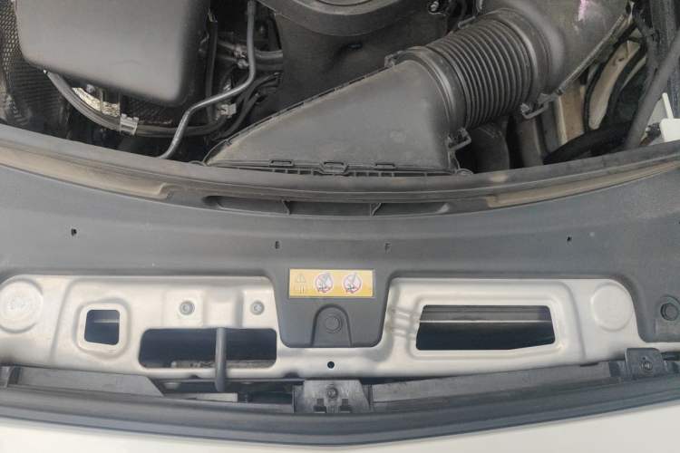 Used Mercedes-Benz C-Class 2022 Restyled C 260 L Sport Edition Engine Bay