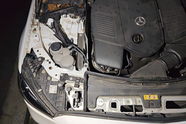 Used Mercedes-Benz C-Class 2022 C 200 L Sport Edition Engine Bay Right
