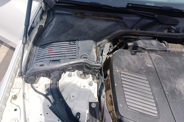 Used Mercedes-Benz C-Class 2022 Restyled C 200 L Sport Edition Engine Bay Right