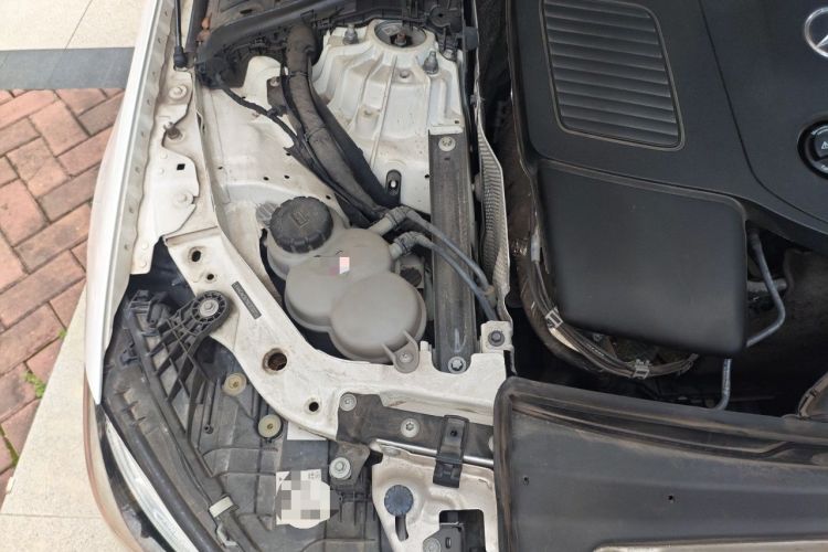 Used Mercedes-Benz C-Class 2022 C 260 L Sport Edition Engine Bay Right