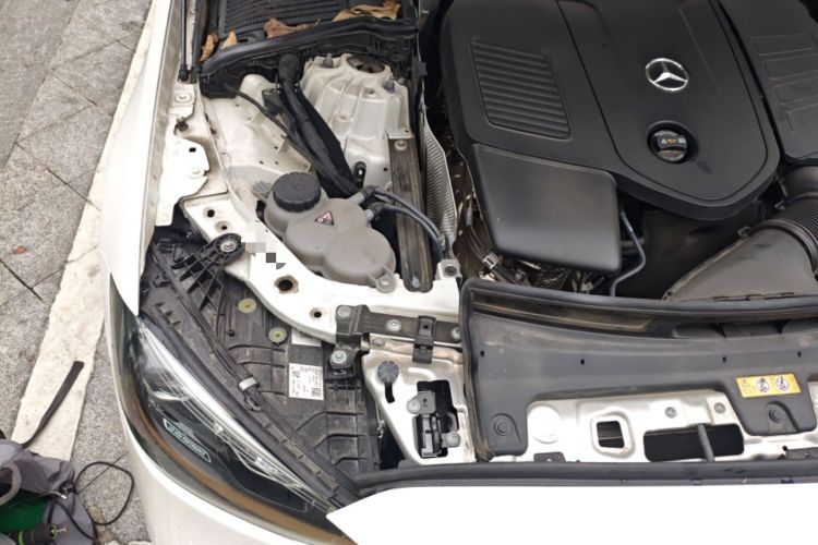 Used Mercedes-Benz C-Class 2022 C 260 L Sport Edition Engine Bay Right