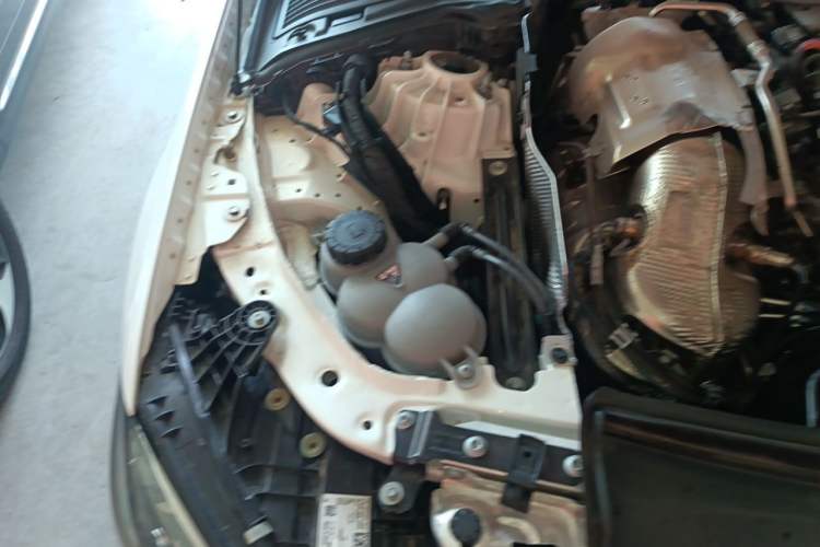 Used Mercedes-Benz C-Class 2022 Restyled C 260 L Sport Edition Engine Bay Right