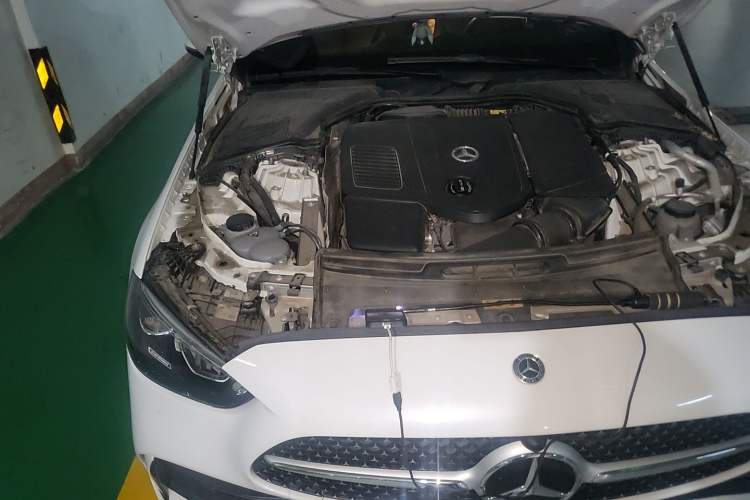 Used Mercedes-Benz C-Class 2022 C 260 L Sport Edition Engine Bay Right