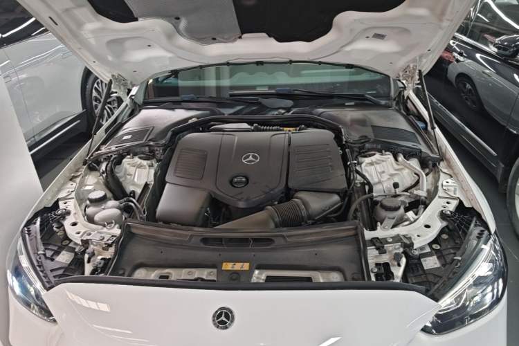 Used Mercedes-Benz C-Class 2022 C 200 L Sport Edition Engine Bay