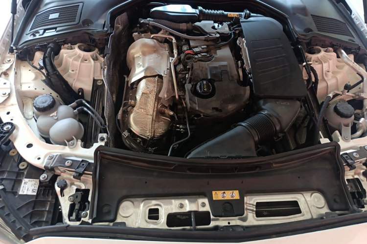 Used Mercedes-Benz C-Class 2022 Restyled C 260 L Sport Edition Engine Bay