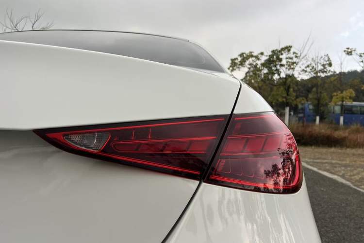 Used Mercedes-Benz C-Class 2022 Restyled C 200 L Sport Edition Exterior 12