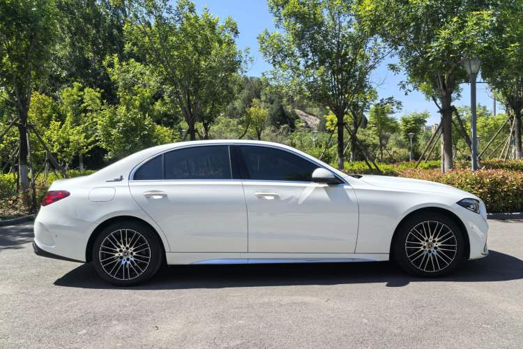 Used Mercedes-Benz C-Class 2022 Restyled C 260 L Sport Edition Exterior 2