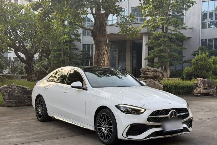 Used Mercedes-Benz C-Class 2022 Restyled C 260 L Sport Edition Exterior 2