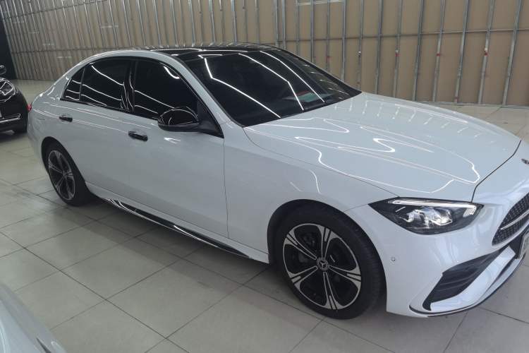 Used Mercedes-Benz C-Class 2022 C 260 L Obsidian Night Sport Edition Exterior 3