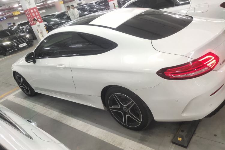 Used Mercedes-Benz C-Class 2022 Refreshed C 260 Coupe Exterior 3