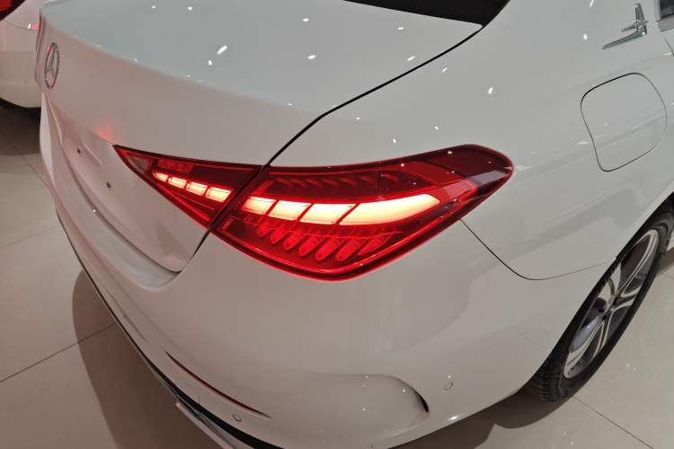 Used Mercedes-Benz C-Class 2022 Restyled C 200 L Sport Edition Exterior 3
