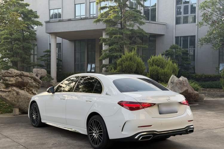 Used Mercedes-Benz C-Class 2022 Restyled C 260 L Sport Edition Exterior 3