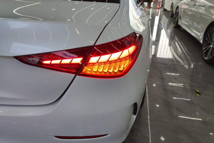 Used Mercedes-Benz C-Class 2022 C 200 L Sport Edition Exterior 3