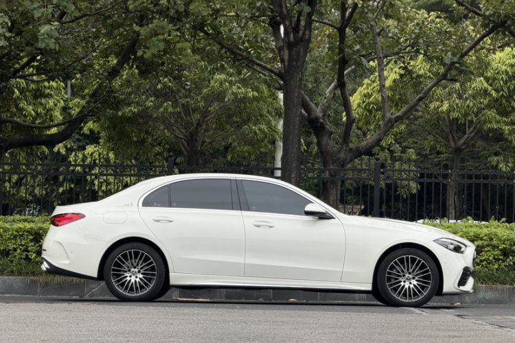 Used Mercedes-Benz C-Class 2022 Restyled C 260 L Sport Edition Exterior 3