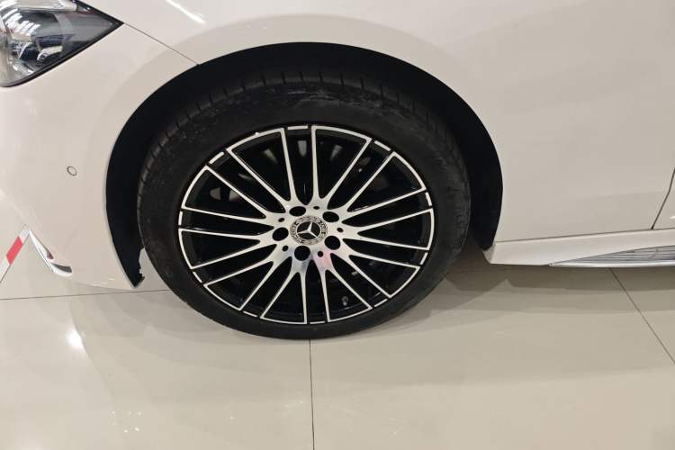 Used Mercedes-Benz C-Class 2022 Restyled C 260 L Sport Edition Exterior 4