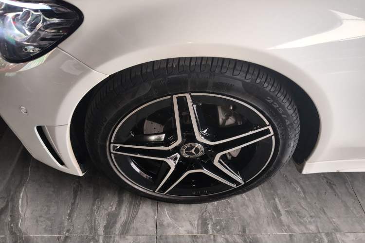 Used Mercedes-Benz C-Class 2022 Refreshed C 260 Coupe Exterior 4