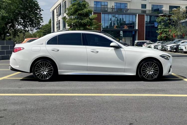 Used Mercedes-Benz C-Class 2022 C 260 L Sport Edition Exterior 4