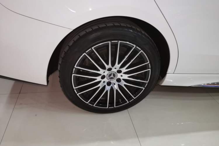 Used Mercedes-Benz C-Class 2022 Restyled C 260 L Sport Edition Exterior 5