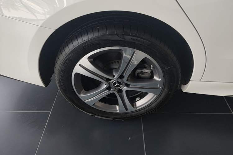 Used Mercedes-Benz C-Class 2022 Restyled C 200 L Sport Edition Exterior 5