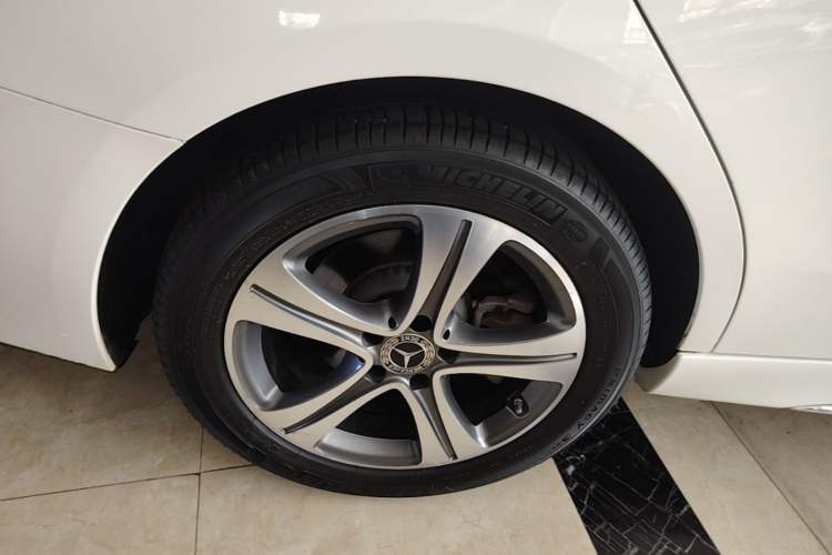 Used Mercedes-Benz C-Class 2022 C 200 L Sport Edition Exterior 5