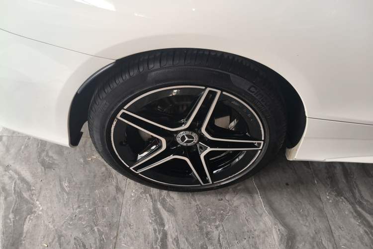 Used Mercedes-Benz C-Class 2022 Refreshed C 260 Coupe Exterior 5