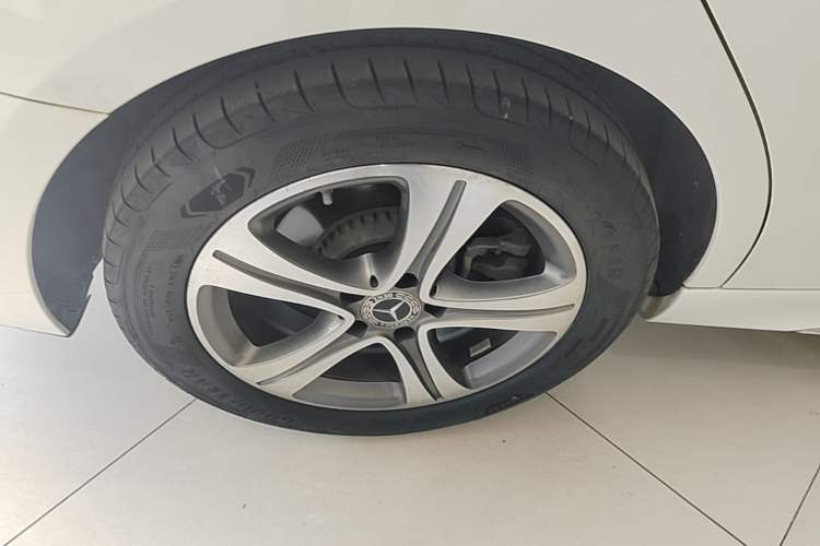 Used Mercedes-Benz C-Class 2022 Restyled C 200 L Sport Edition Exterior 5