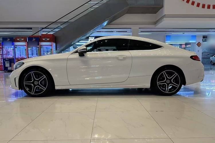 Used Mercedes-Benz C-Class 2022 Refresh C 200 Coupe Exterior 6