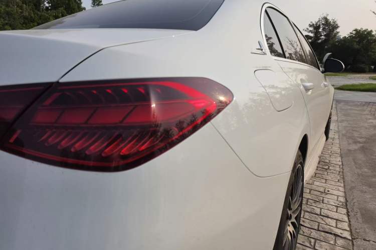 Used Mercedes-Benz C-Class 2022 Restyled C 260 L Sport Edition Exterior 8