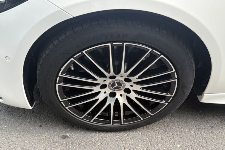 Used Mercedes-Benz C-Class 2022 Restyled C 260 L Sport Edition Exterior 9