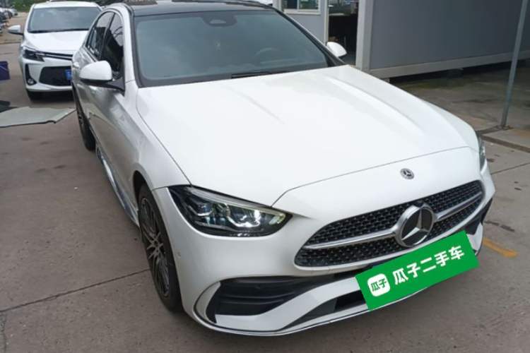 Used Mercedes-Benz C-Class 2022 C 260 L Sport Edition Front Right 45 Deg