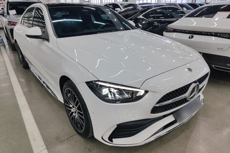 Used Mercedes-Benz C-Class 2022 C 260 L Sport Edition Front Right 45 Deg