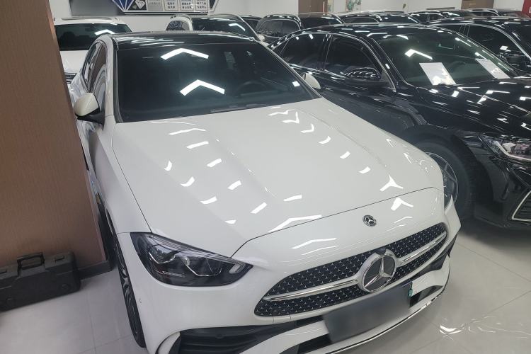 Used Mercedes-Benz C-Class 2022 C 260 L Sport Edition Front Right 45 Deg