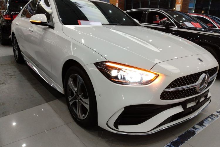 Used Mercedes-Benz C-Class 2022 C 200 L Sport Edition Front Right 45 Deg