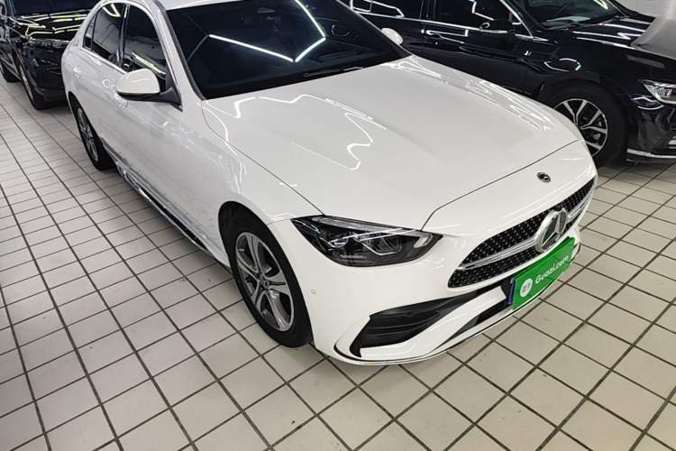 Used Mercedes-Benz C-Class 2022 Restyled C 200 L Sport Edition Front Right 45 Deg