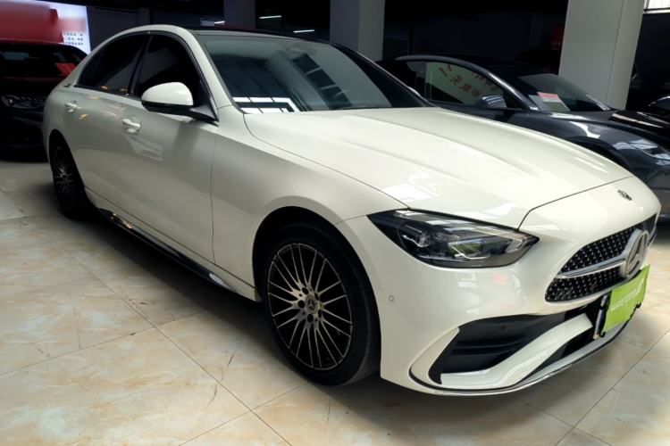 Used Mercedes-Benz C-Class 2022 Restyled C 260 L Sport Edition Front Right 45 Deg