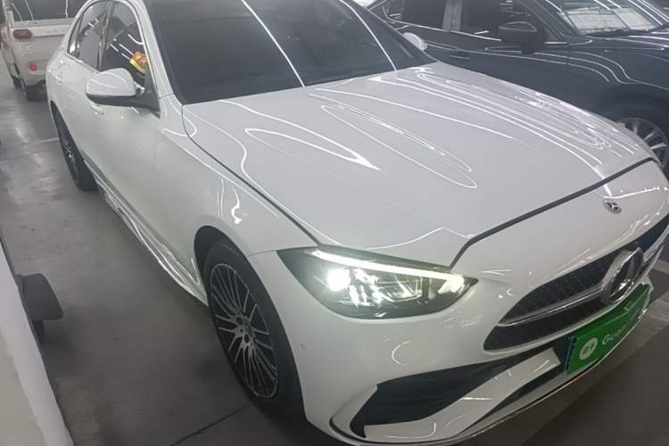 Used Mercedes-Benz C-Class 2022 C 260 L Sport Edition Front Right 45 Deg