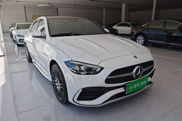 Used Mercedes-Benz C-Class 2022 Restyled C 260 L Sport Edition Front Right 45 Deg