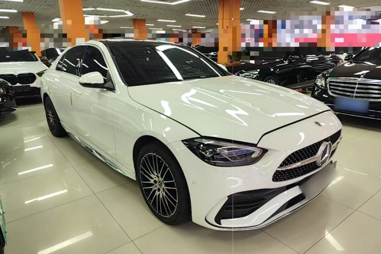 Used Mercedes-Benz C-Class 2022 Restyled C 260 L Sport Edition Front Right 45 Deg