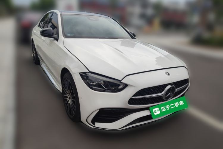 Used Mercedes-Benz C-Class 2022 Restyled C 260 L Sport Edition Front Right 45 Deg