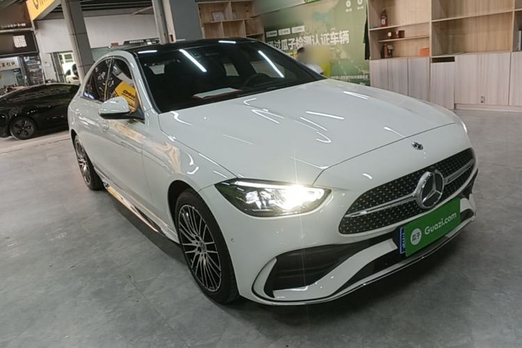 Used Mercedes-Benz C-Class 2022 Restyled C 260 L Sport Edition Front Right 45 Deg
