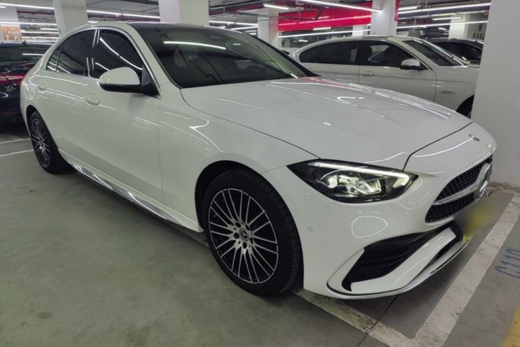 Used Mercedes-Benz C-Class 2022 Restyled C 260 L Sport Edition Front Right 45 Deg