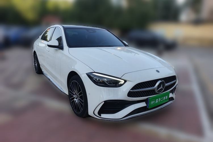 Used Mercedes-Benz C-Class 2022 Restyled C 260 L Sport Edition Front Right 45 Deg