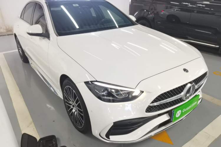 Used Mercedes-Benz C-Class 2022 Restyled C 260 L Sport Edition Front Right 45 Deg