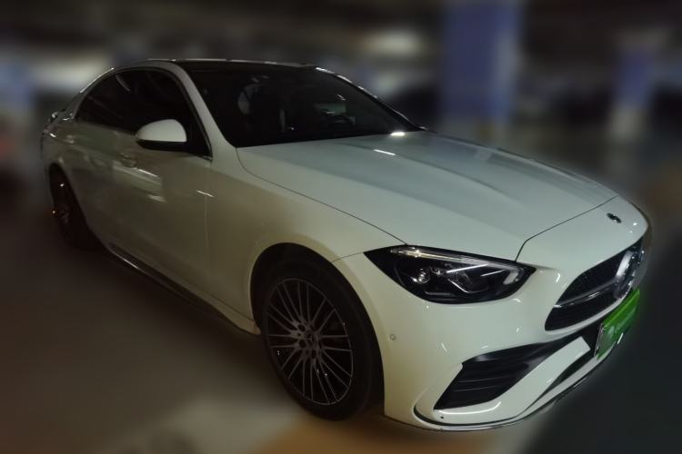 Used Mercedes-Benz C-Class 2022 Restyled C 260 L Sport Edition Front Right 45 Deg