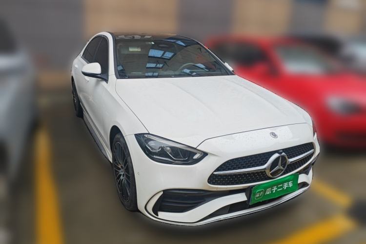 Used Mercedes-Benz C-Class 2022 Restyled C 260 L Sport Edition Front Right 45 Deg