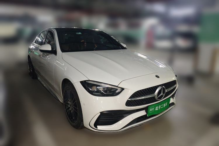 Used Mercedes-Benz C-Class 2022 Restyled C 260 L Sport Edition Front Right 45 Deg