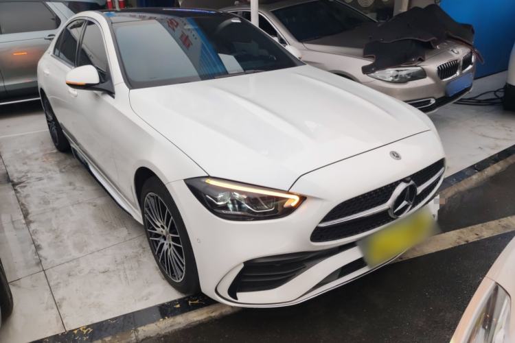 Used Mercedes-Benz C-Class 2022 Restyled C 260 L Sport Edition Front Right 45 Deg