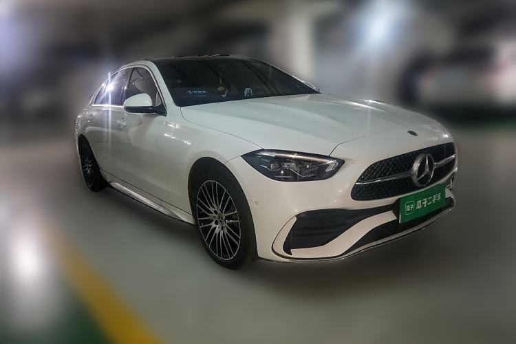 Used Mercedes-Benz C-Class 2022 C 260 L Sport Edition Front Right 45 Deg