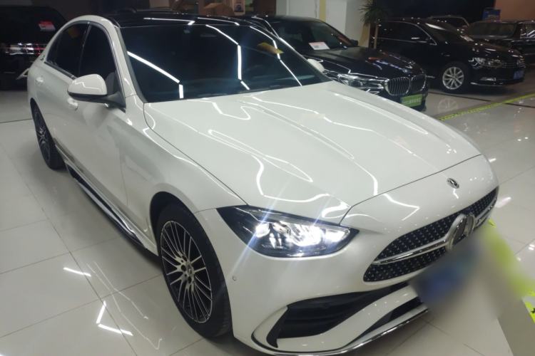 Used Mercedes-Benz C-Class 2022 C 260 L Sport Edition Front Right 45 Deg