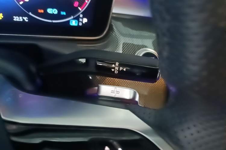 Used Mercedes-Benz C-Class 2022 C 260 L Sport Edition Gear Lever